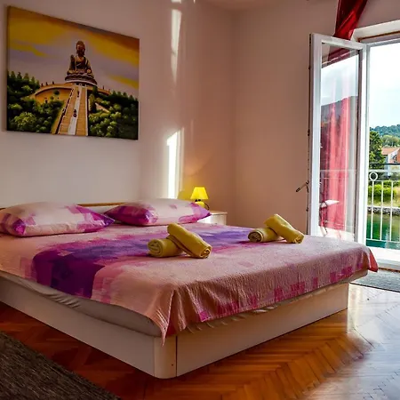 Apartman Maslincica Veli Iz