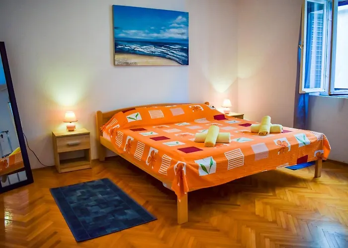Maslincica * Veli Iž