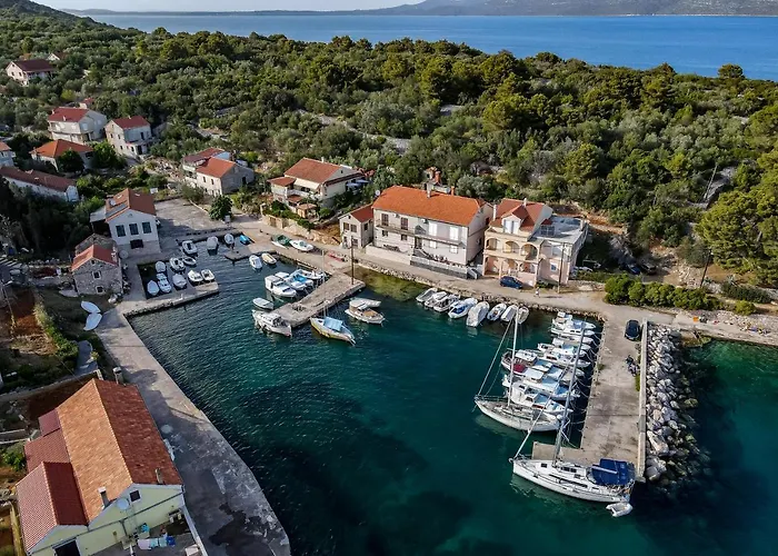 Maslincica Lägenhet Veli Iž